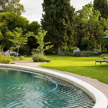 Matoppo Inn Beaufort West Exterior foto