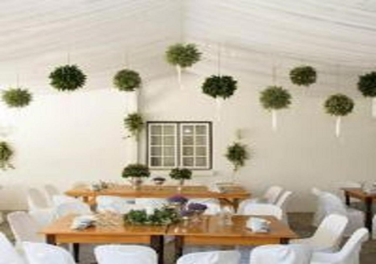 Matoppo Inn Beaufort West Exterior foto